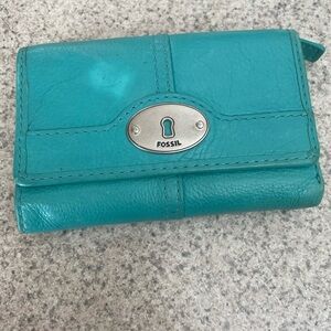 Fossil leather wallet in teal